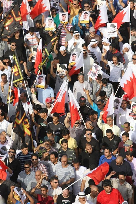 تشییع باشکوه شهید بحرینی پس از 75 روز + عکس