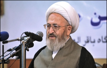 برای جابجایی محل قبر مرحوم لاهیجی کسب نظر مراجع ضروری است